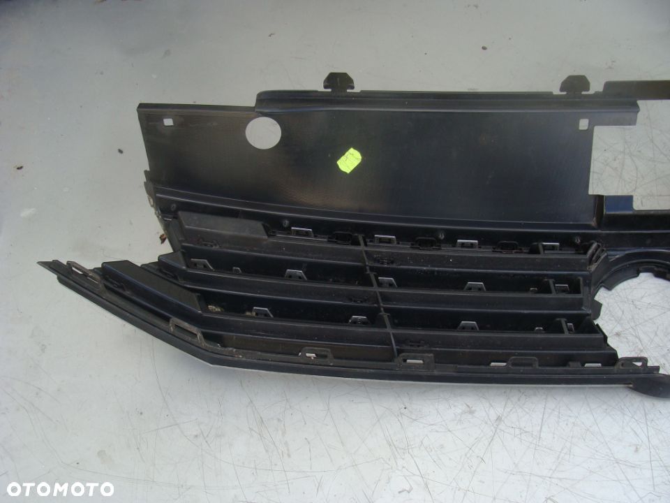 VW Passat B8 ATRAPA GRILL 3G0853653 - 8