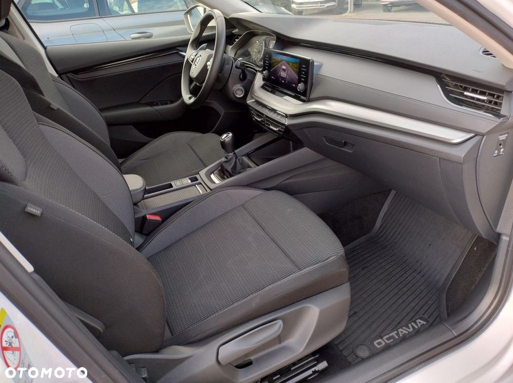 Skoda Octavia - 11