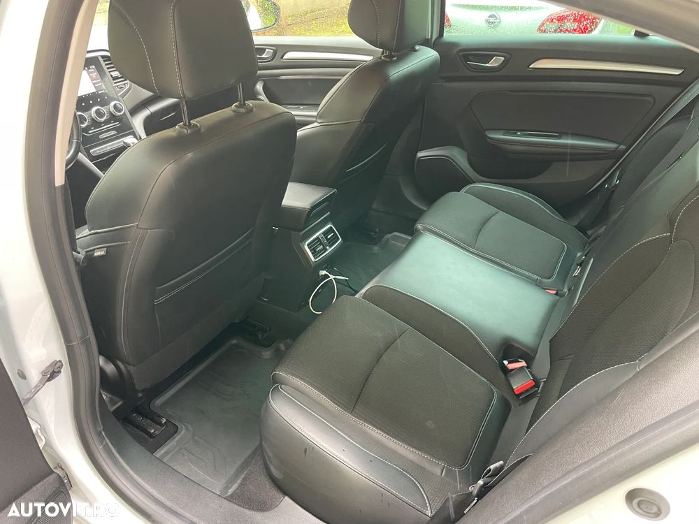 Renault Megane TCe 140 GPF Intens - 10