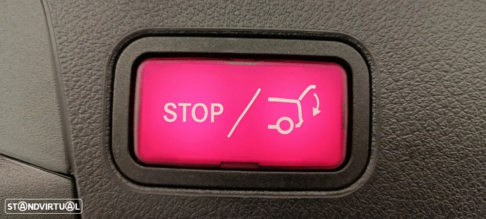 Mercedes-Benz B 180 d - 29