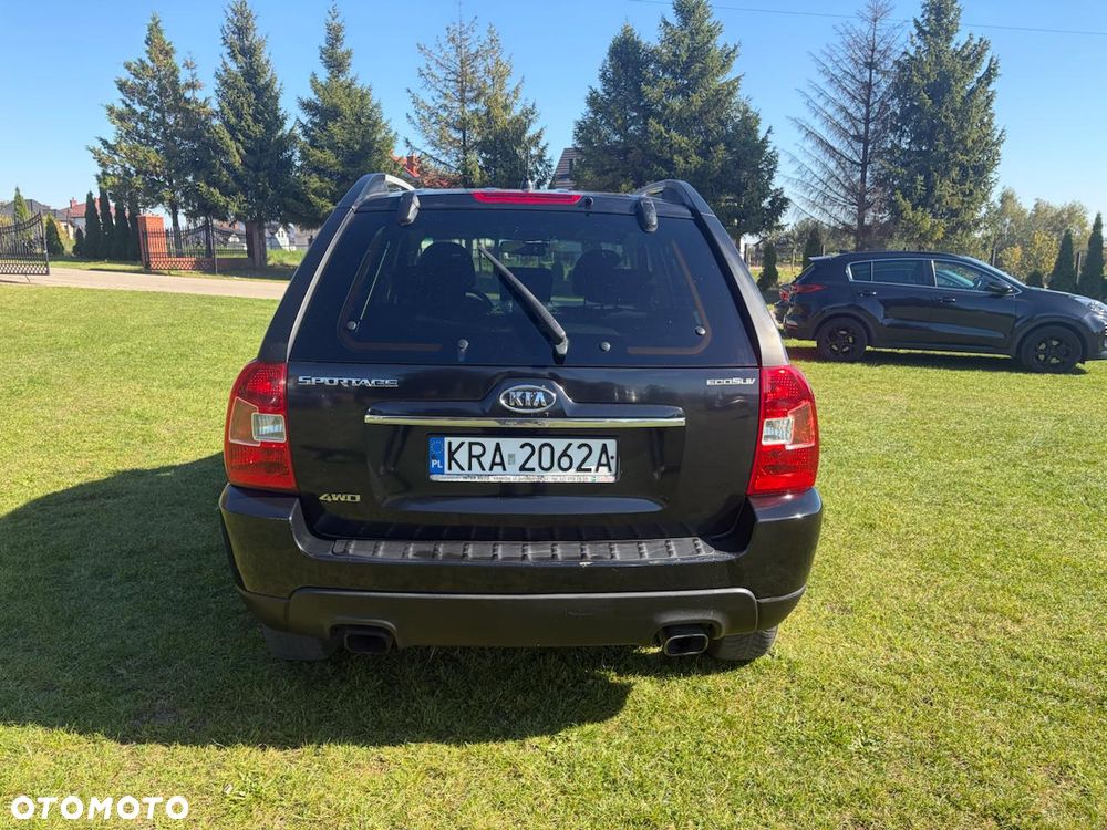 Kia Sportage 2.0 Tour - 9