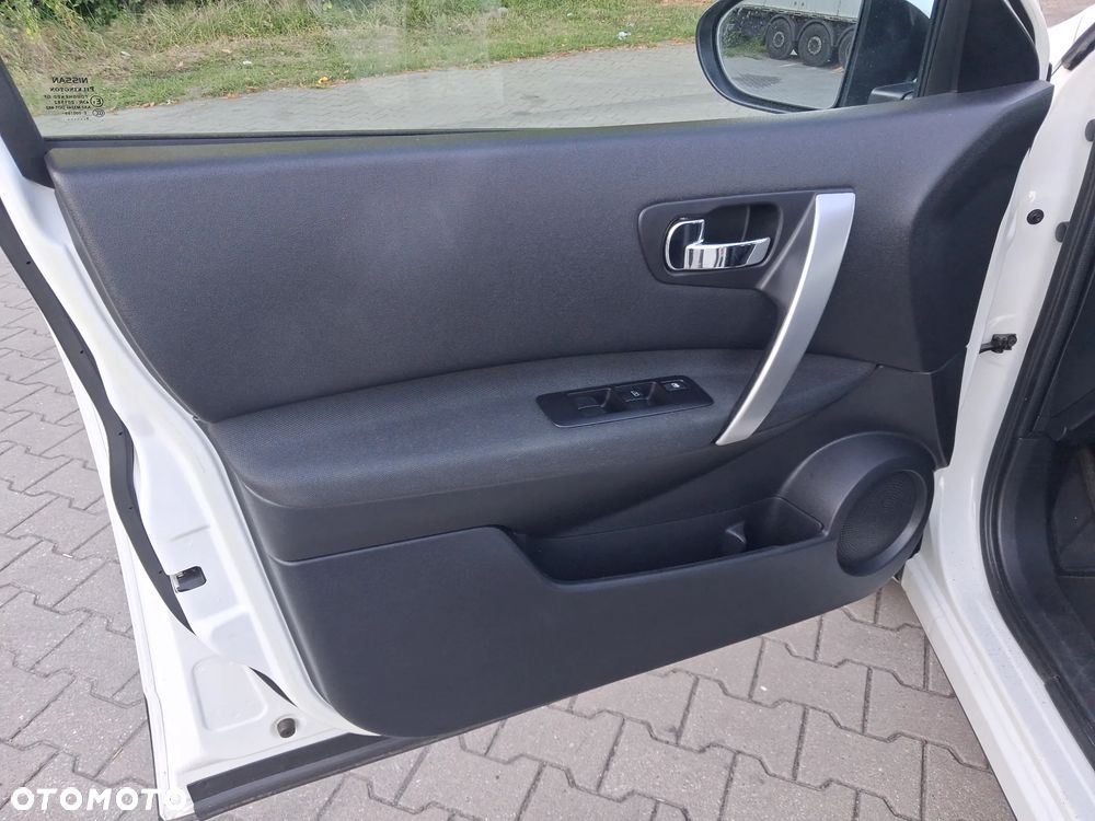 Nissan Qashqai 1.6 Tekna CVT - 21