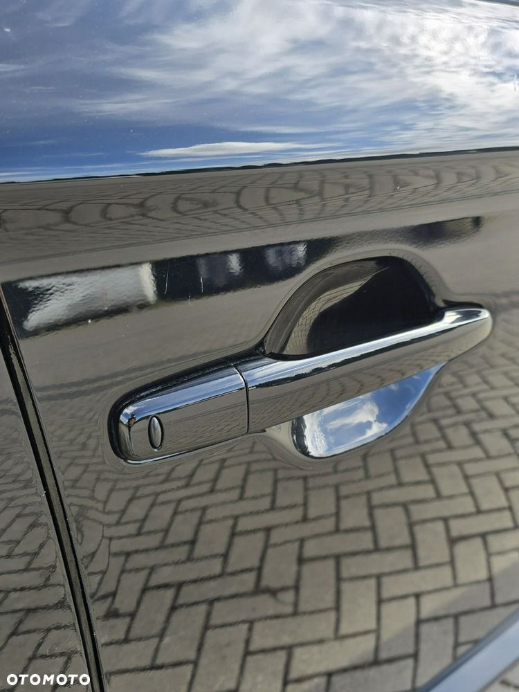 Mitsubishi Outlander - 14