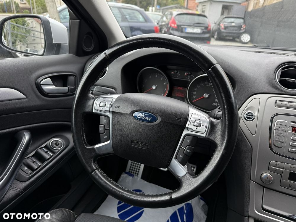 Ford Mondeo 2.0 Titanium - 20