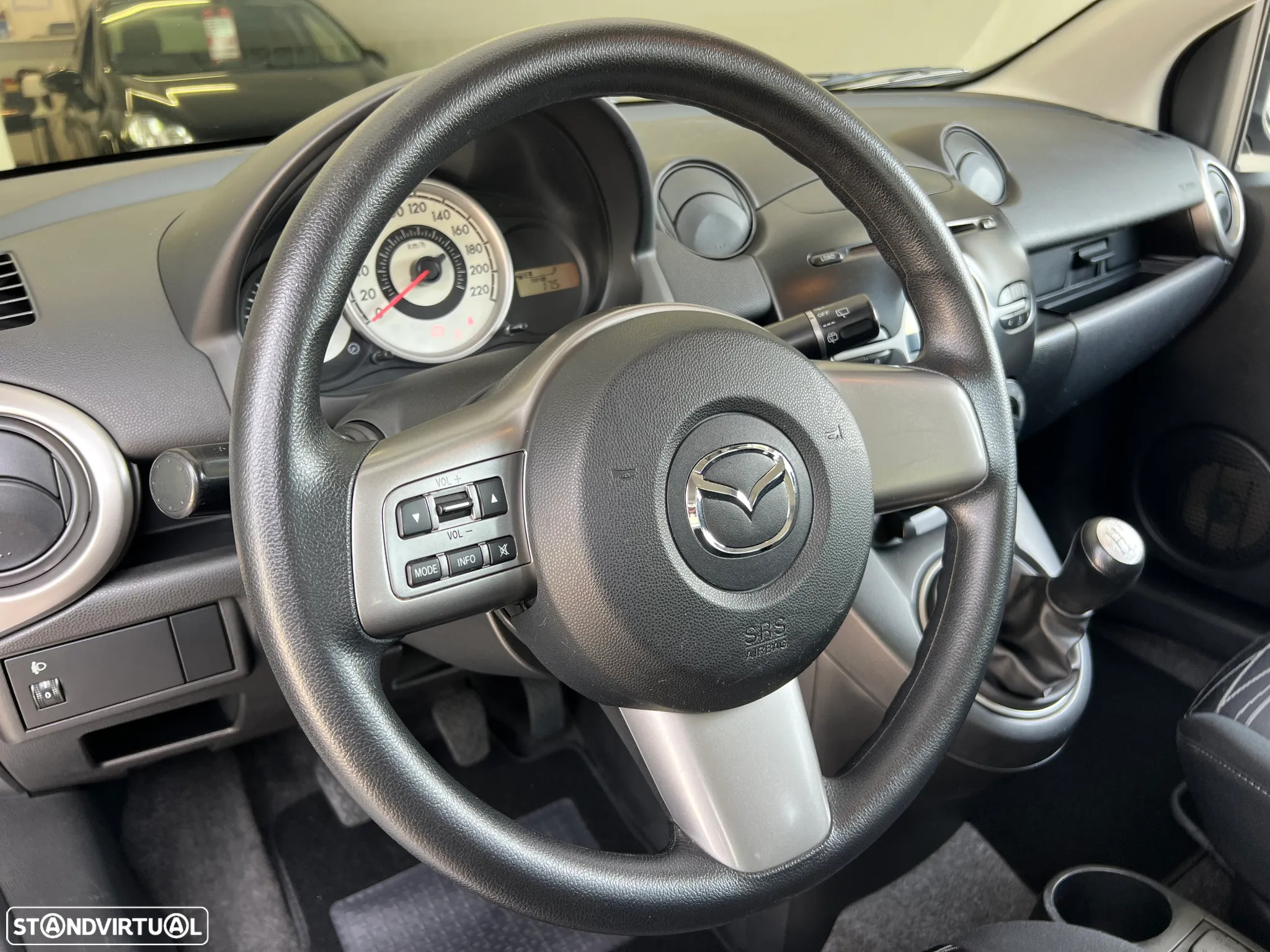 Mazda 2 1.3 MZR Comfort - 20