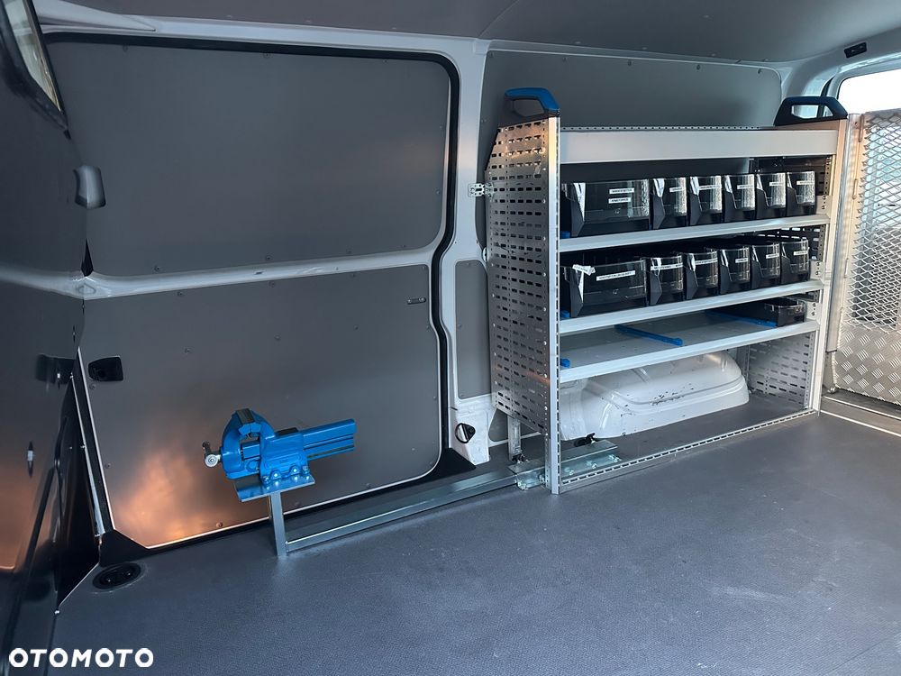 Volkswagen Transporter T6 2.0 TDI 150KM DSG Sortimo ZABUDOWA WARSZTATOWA Rampa dla wózków inwalidzkich - 37