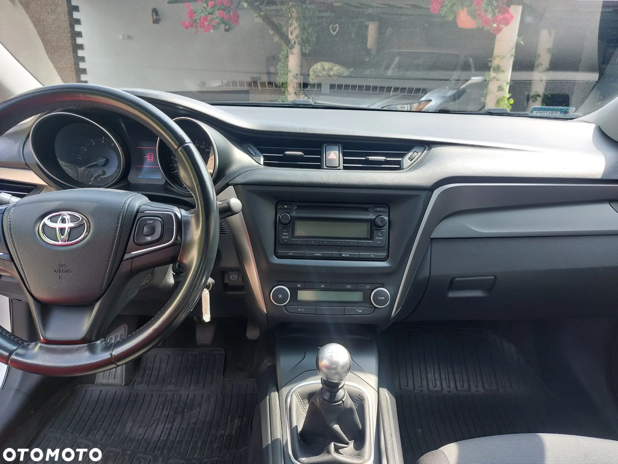 Toyota Avensis 1.8 Active - 21