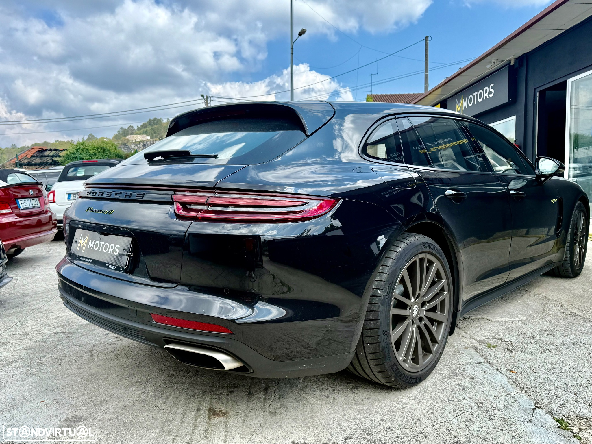 Porsche Panamera Sport Turismo 4 E-Hybrid 10 Years Edition - 15