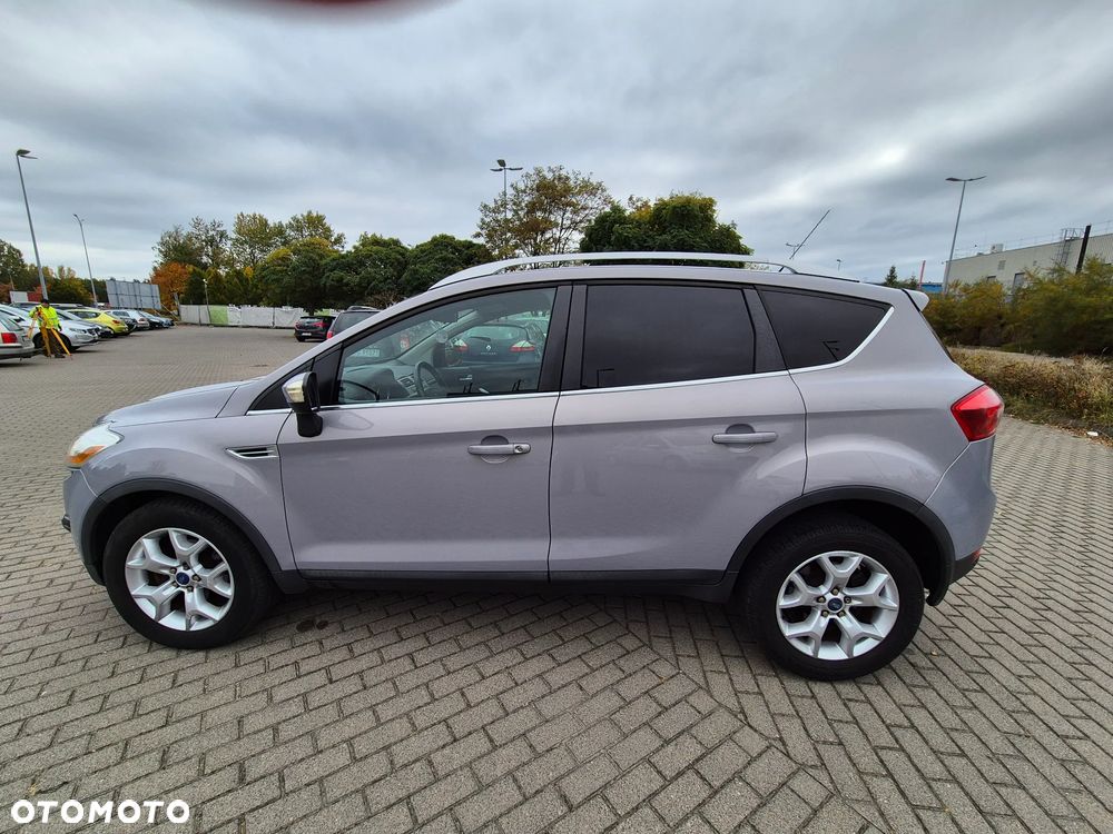 Ford Kuga - 8