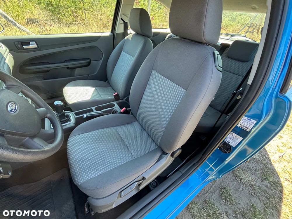 Ford Focus 1.6 Ti-VCT Style - 17