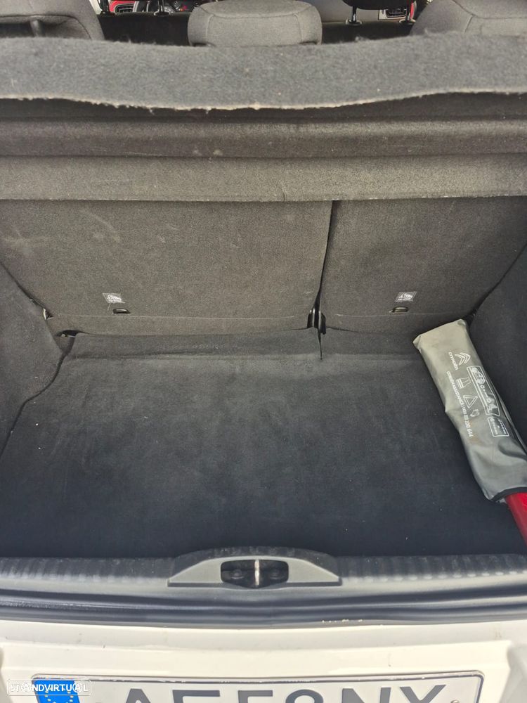 Citroën C3 1.2 PureTech C-Series - 12