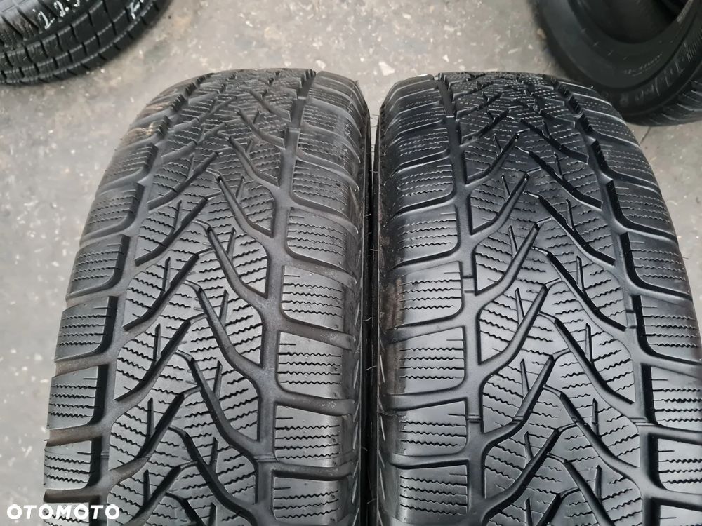 2x LASSA Competus Winter 2 215/70R16 7,2mm 7,4mm 2021 - 1