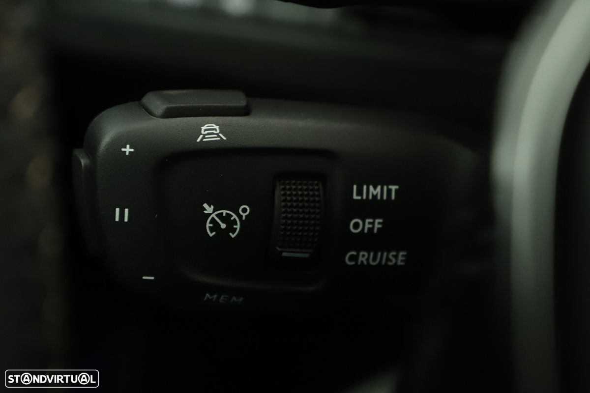 Peugeot 3008 1.2 PureTech GT EAT8 - 18