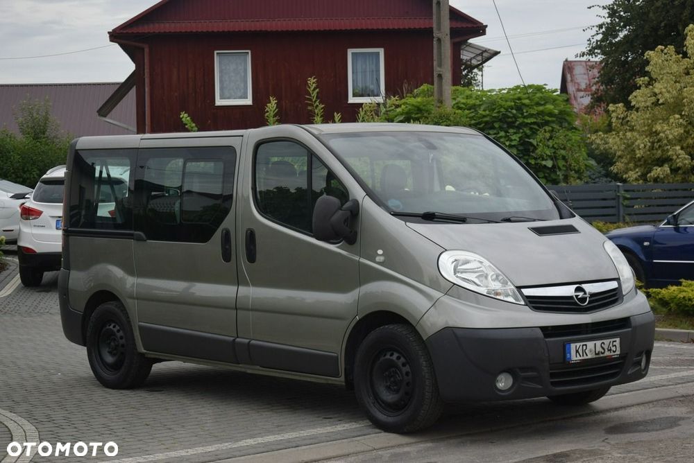 Opel Vivaro - 6