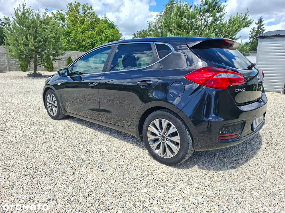 Kia Ceed 1.6 GDI Platinum Edition - 6