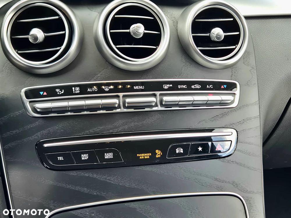 Mercedes-Benz GLC 200 d 4-Matic Business Edition - 28