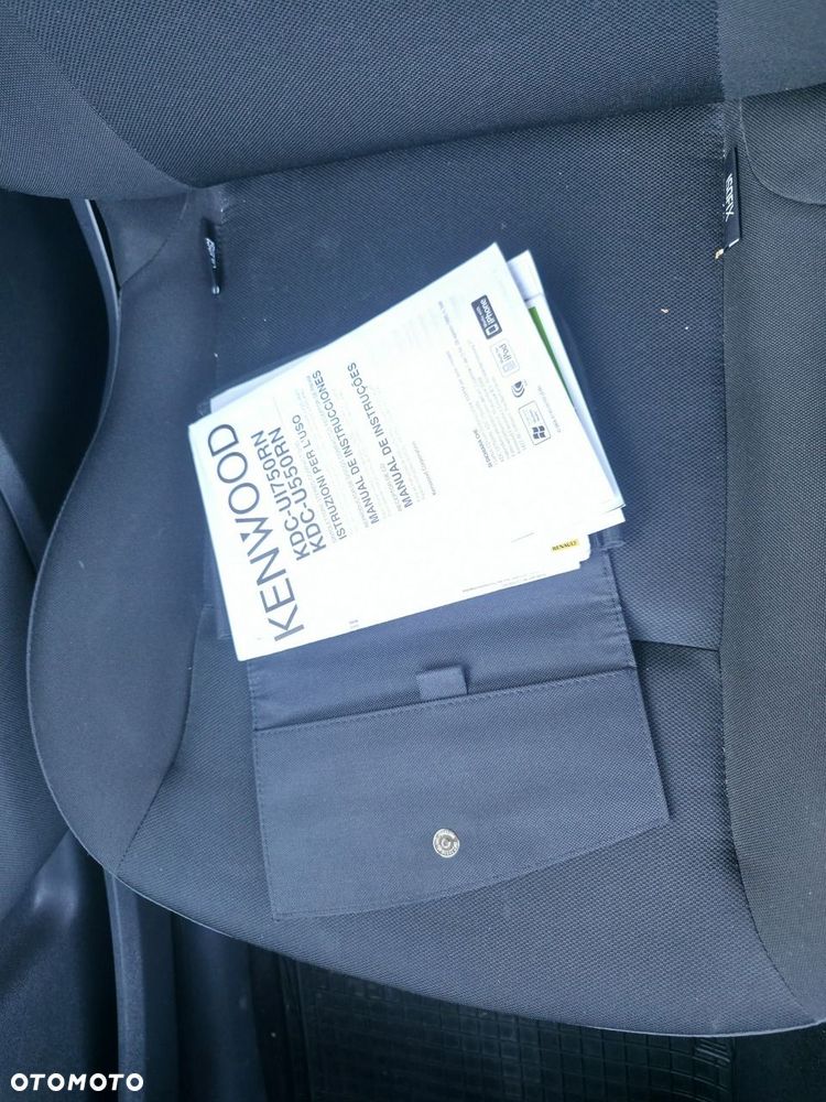 Renault Clio - 16