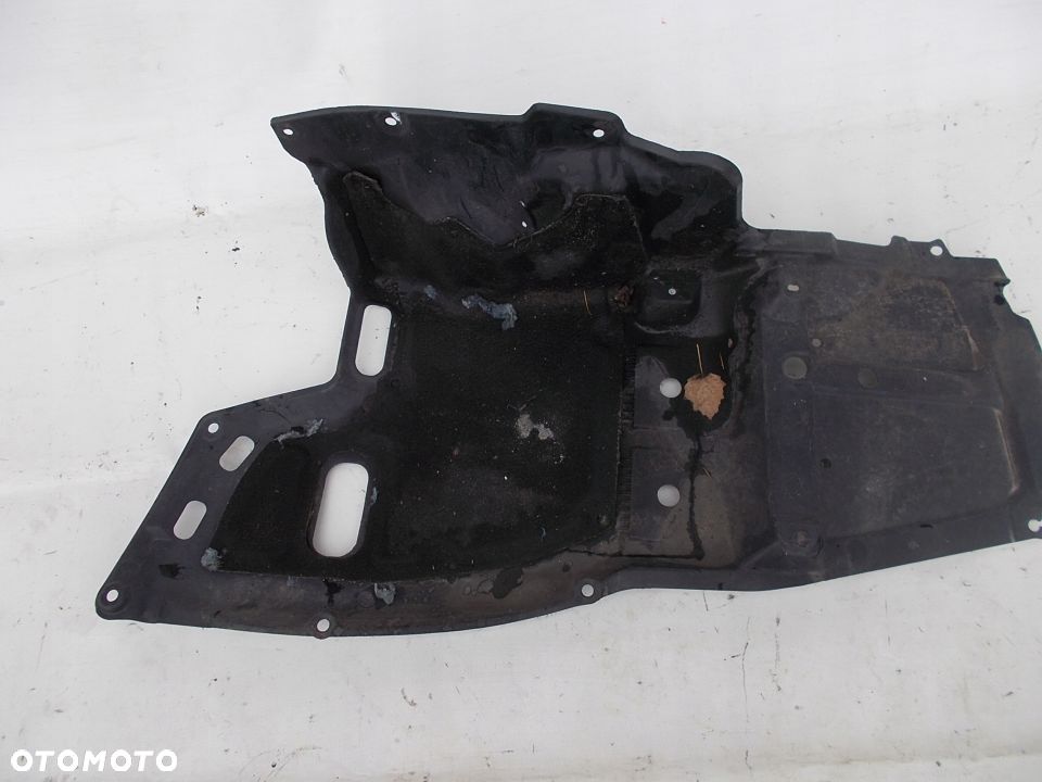 OSŁONA DOLNA POD SILNIK AVENSIS II T25 F-VAT - 1