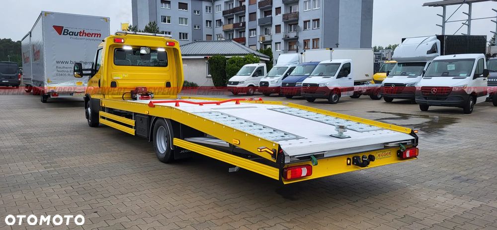 Iveco Daily 70C21H A8 P Laweta z zapadniami - 22