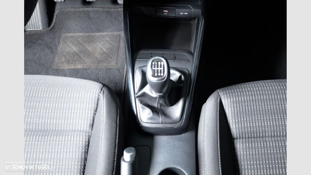 Kia Stonic 1.0 T-GDI Drive — fotografia 14