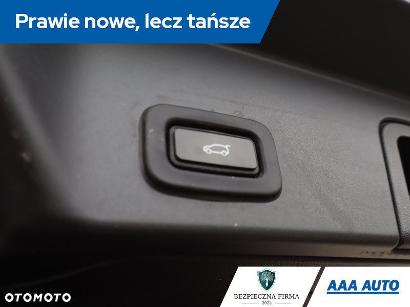 Land Rover Range Rover Evoque - 23