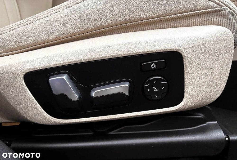 BMW X3 xDrive30i xLine - 29