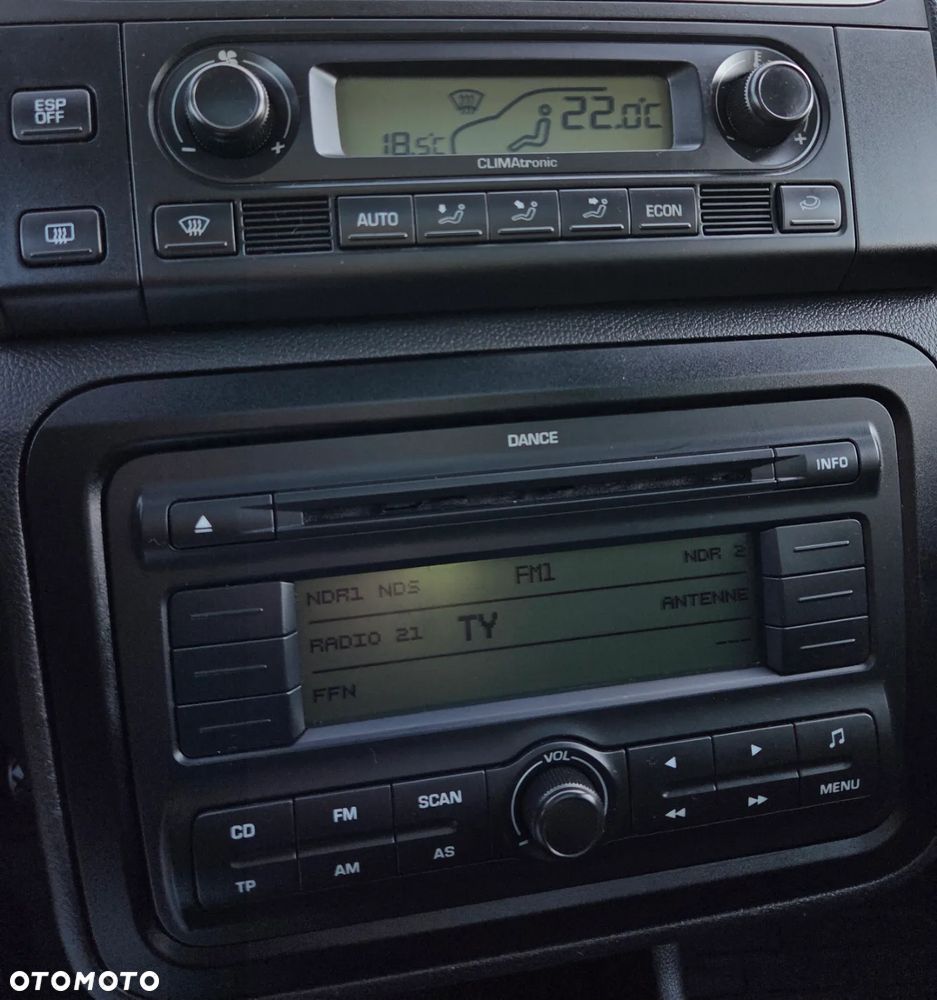 Skoda Roomster 1.6 16V Comfort - 33