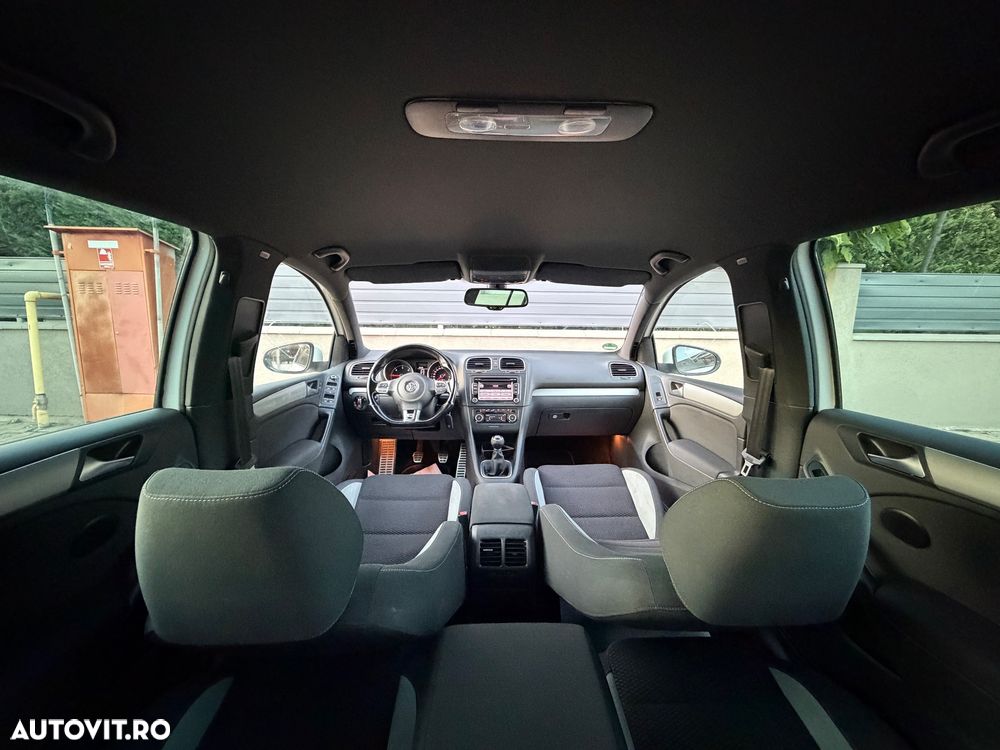 Volkswagen Golf 2.0 TDI DPF Sportline - 7