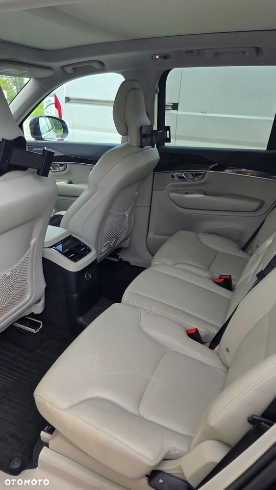 Volvo XC 90 - 5