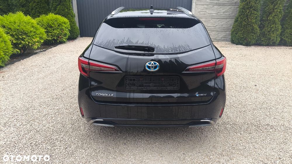 Toyota Corolla - 5
