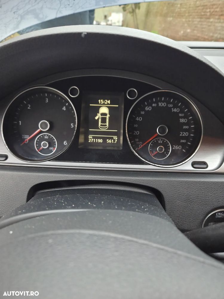 Volkswagen Passat Variant 2.0 TDI 4Motion BlueMotion Technology Comfortline DSG - 11