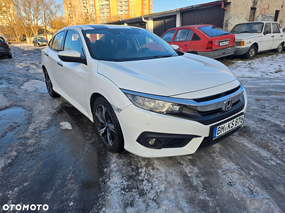 Honda Civic 1.5 i-VTEC Turbo CVT Executive - 3