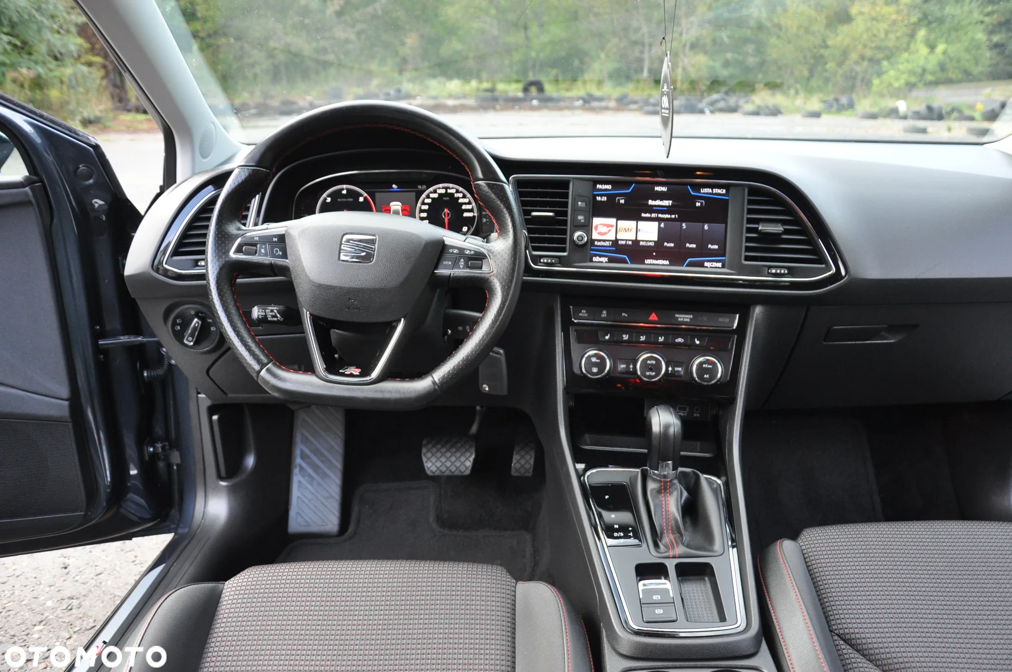 Seat Leon 2.0 TDI DSG FR - 34