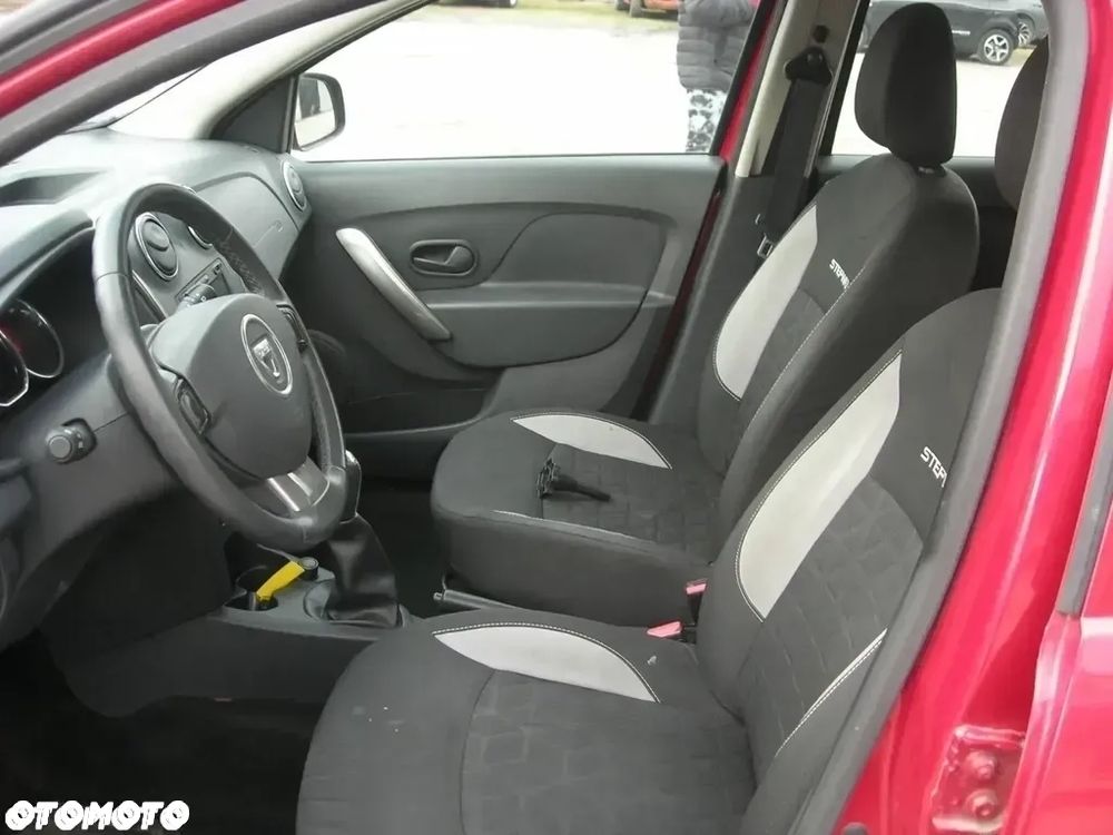 Dacia Sandero Stepway 1.5 dCi - 12