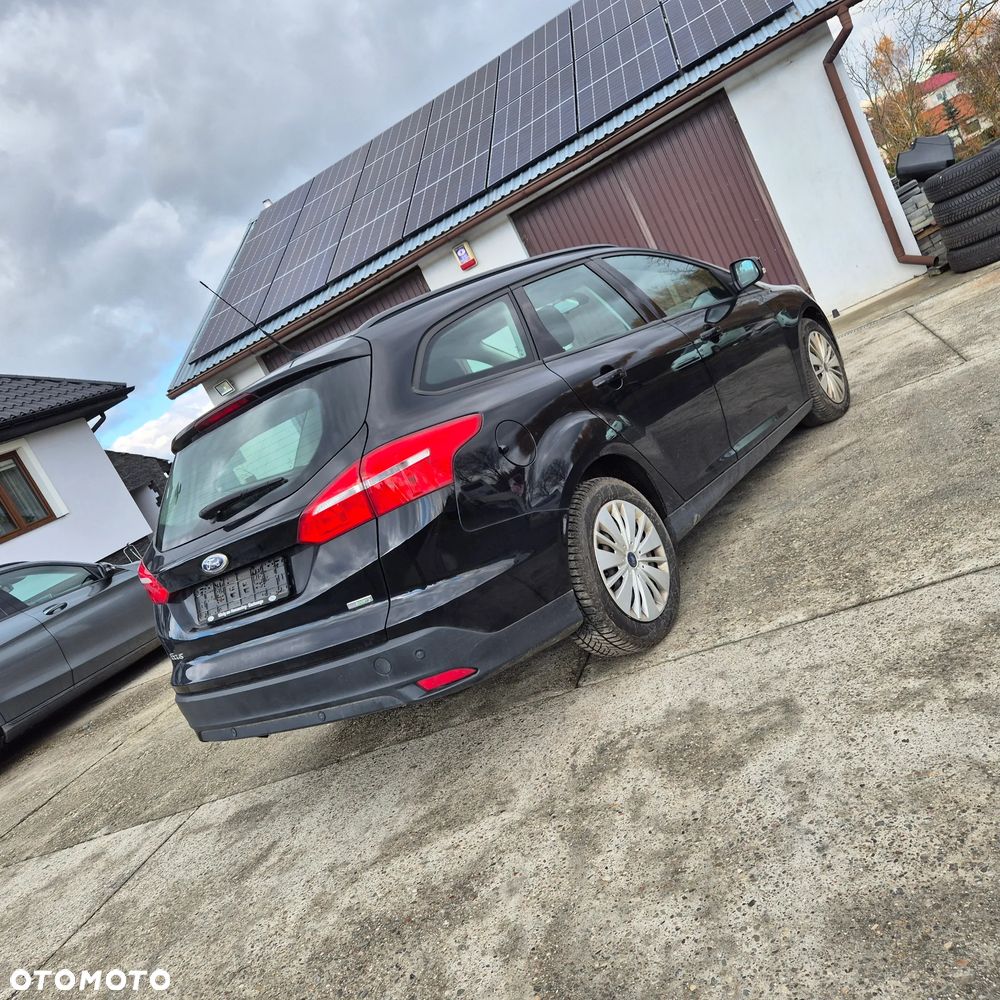 Ford Focus 1.0 EcoBoost Edition - 5