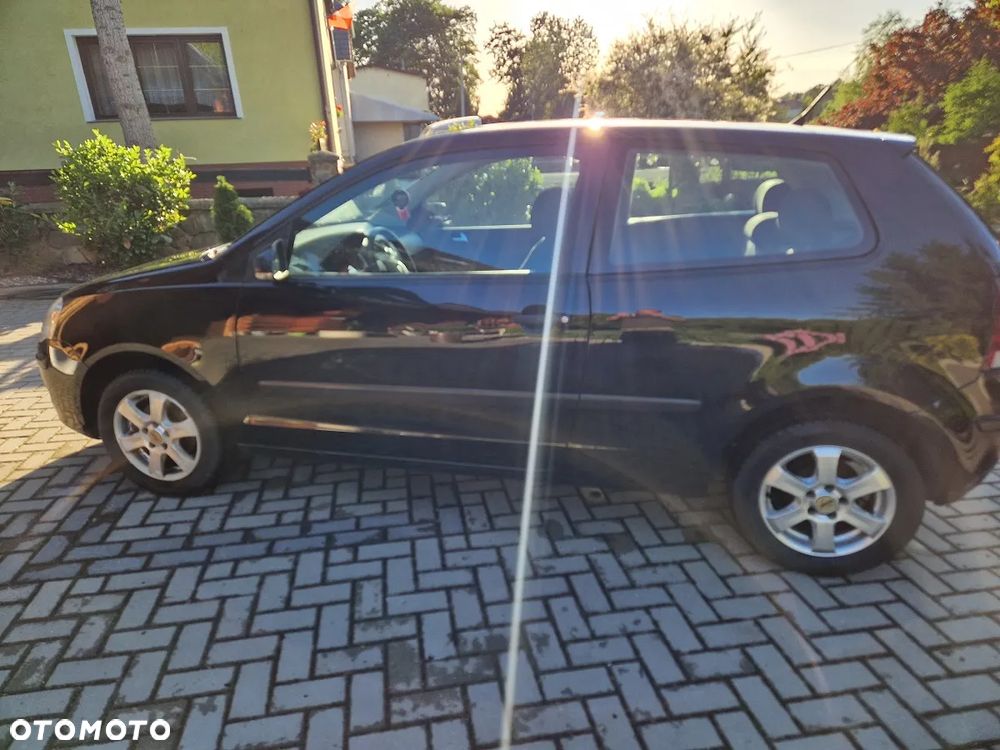 Volkswagen Polo 1.2 Team - 9