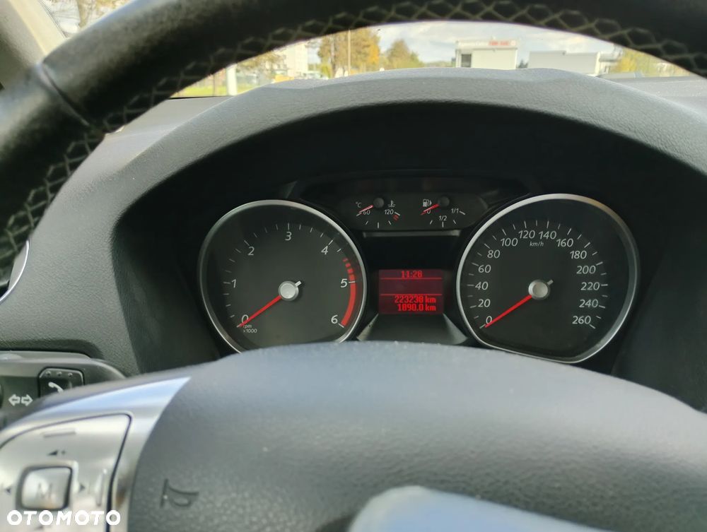 Ford Mondeo 1.8 TDCi Titanium - 13