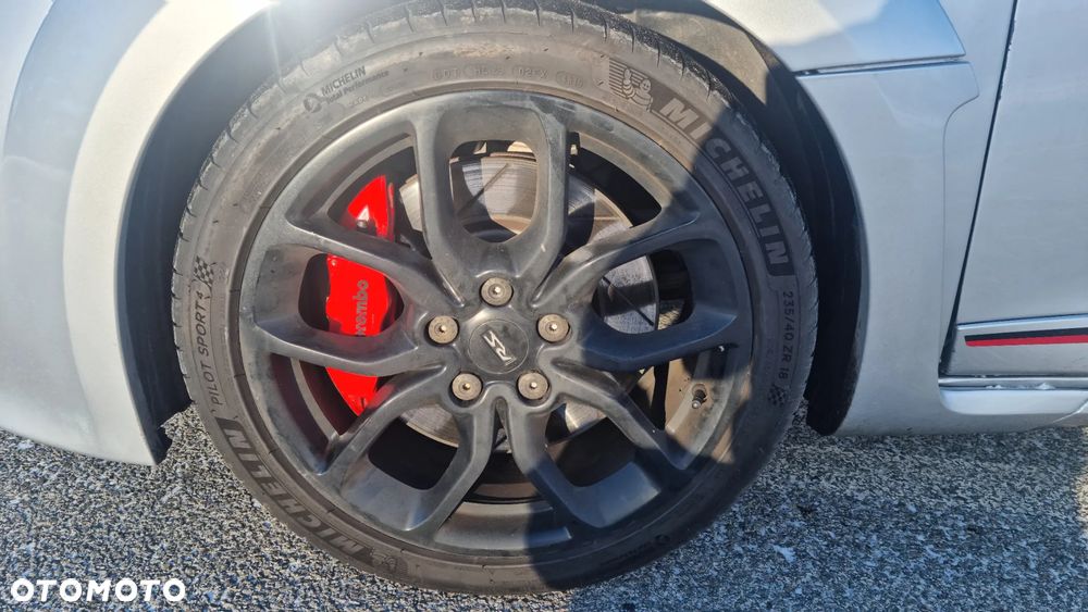 Renault Megane 2.0 16V R.S - 9