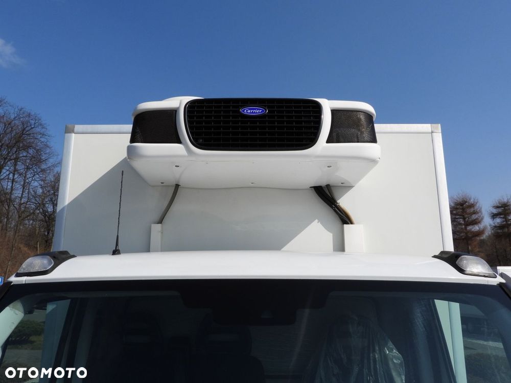 Iveco DAILY CHŁODNIA KONTENER -10*C WINDA 9 PALET ZASILANIE 230V TEMPOMAT PNEUMATYKA AUTOMAT HI-MATIC BLIŹNIACZE KOŁA KLIMATYZACJA  170KM - 16