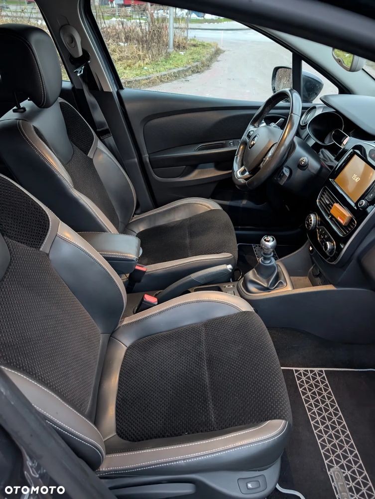 Renault Clio Energy TCe 120 Bose Edition - 10