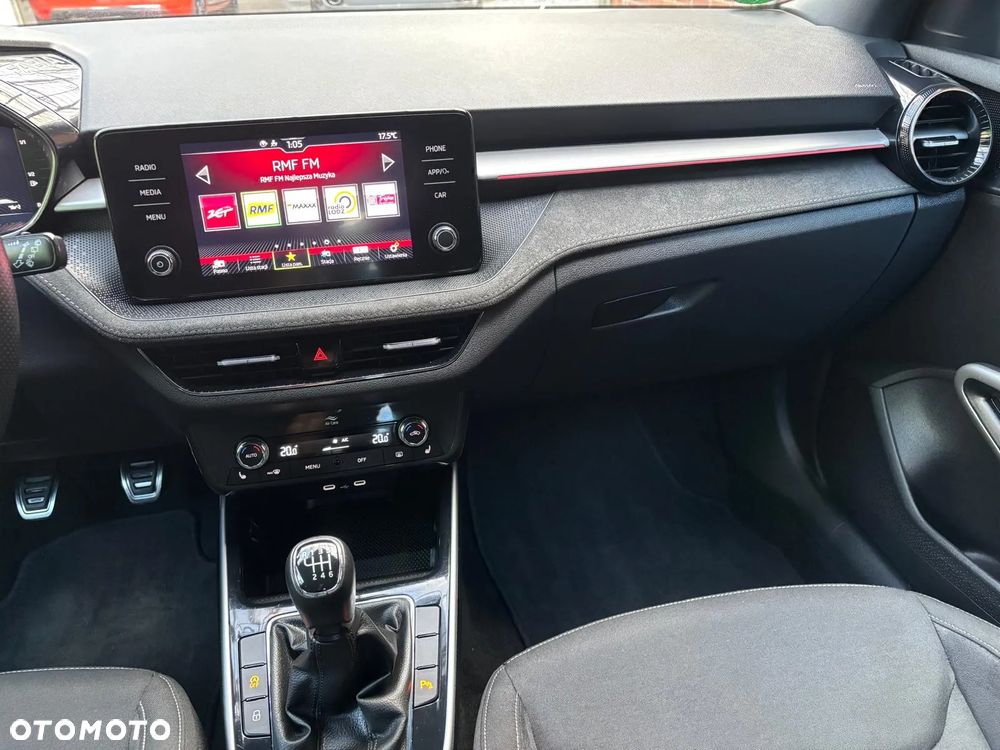 Skoda Fabia 1.0 TSI Monte Carlo - 34