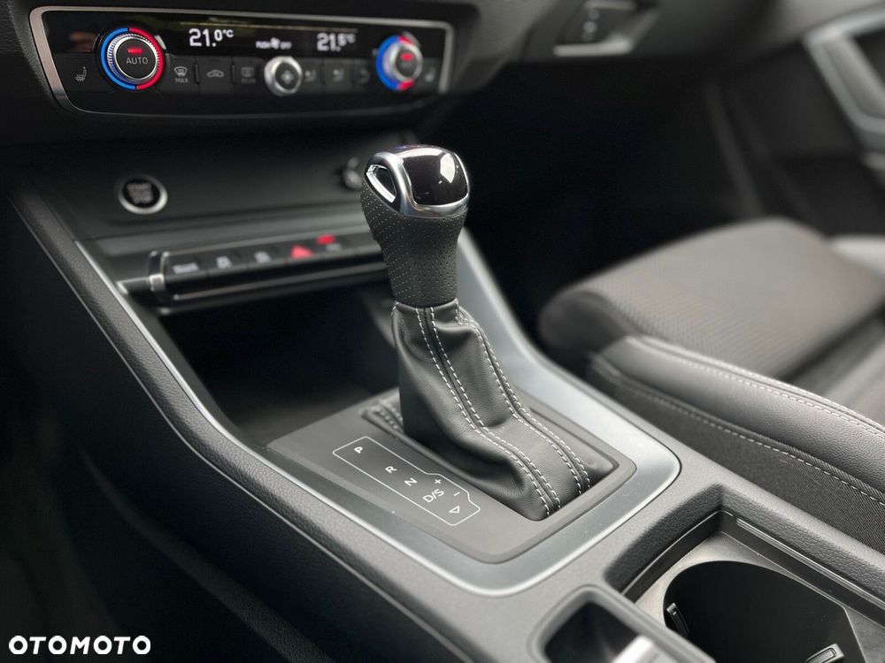 Audi Q3 35 TFSI mHEV Advanced S tronic - 20