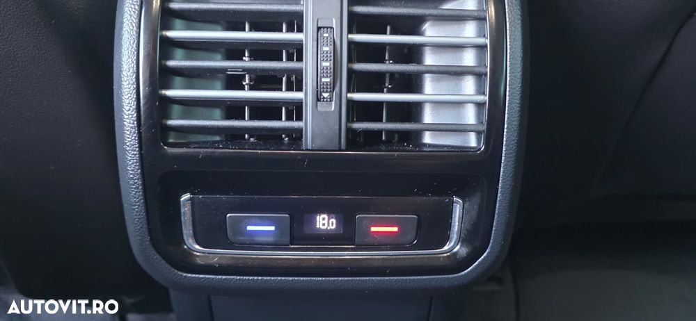 Volkswagen Passat - 13