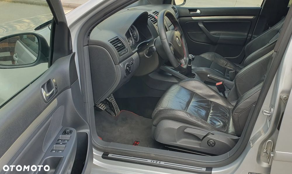 Volkswagen Golf - 7