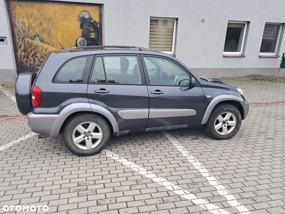 Toyota RAV4 2.0 D-4D Luna - 11