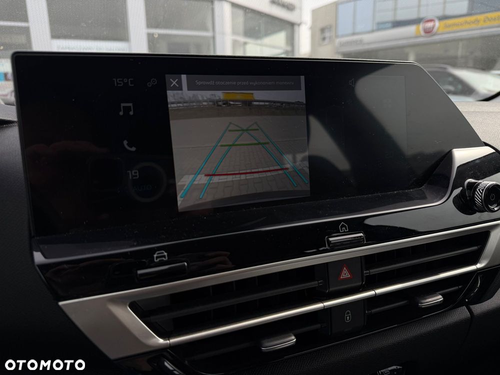 Citroën C4 1.2 PureTech Plus S&S - 12
