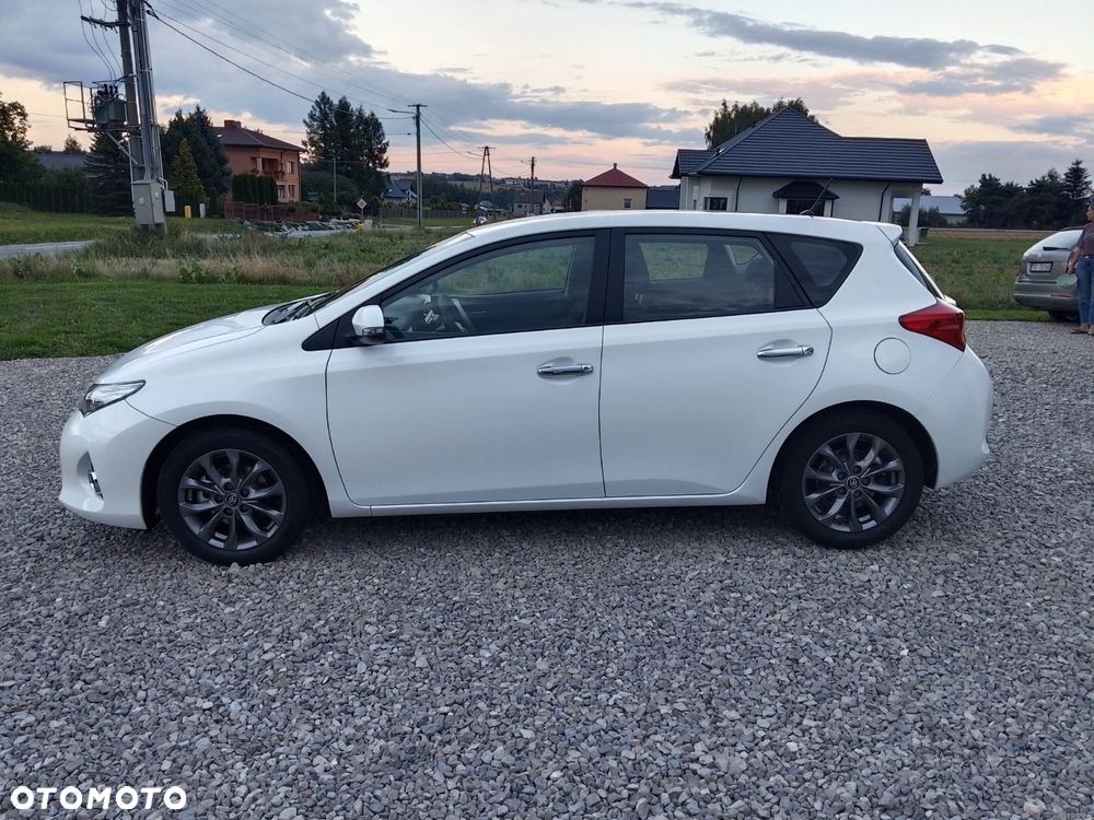 Toyota Auris 1.33 Dual-VVT-i Comfort - 33