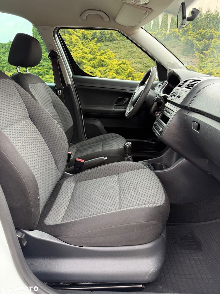 Skoda Roomster 1.6 TDI DPF Ambition - 24