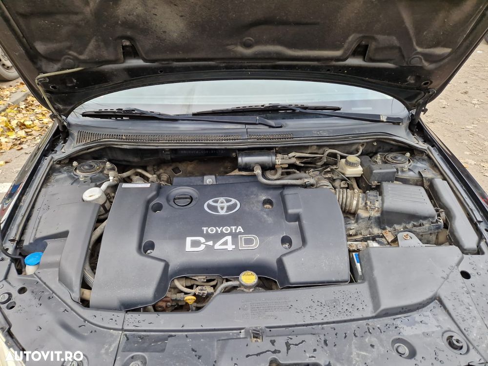 Toyota Avensis 2.0 D4D Sdn. Terra - 5