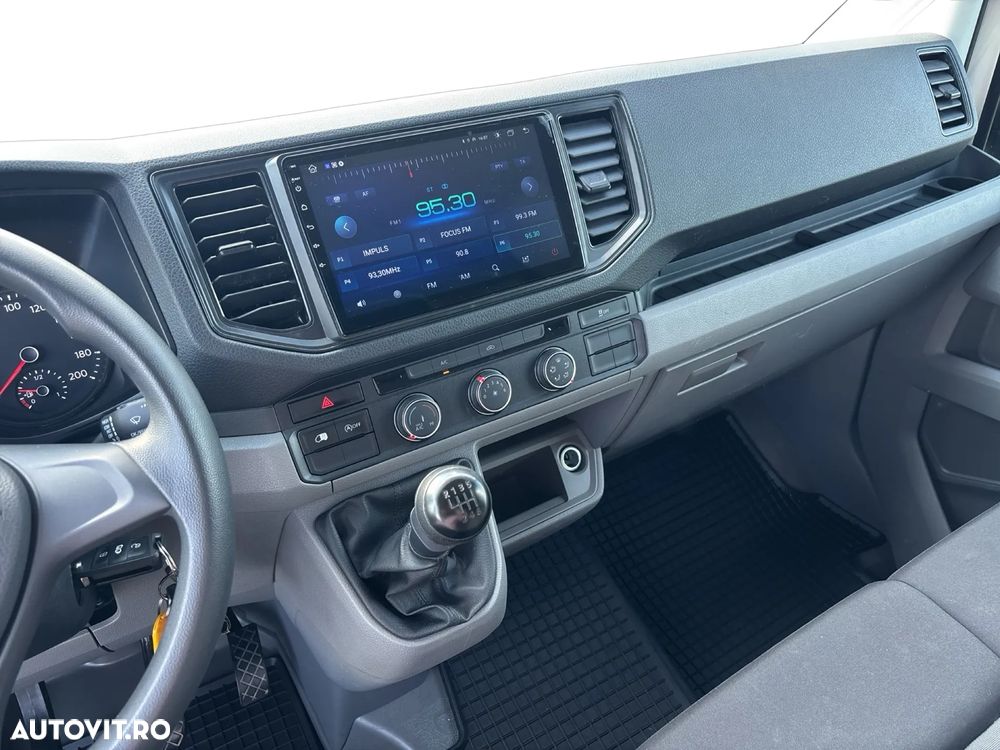 Volkswagen Crafter - 12
